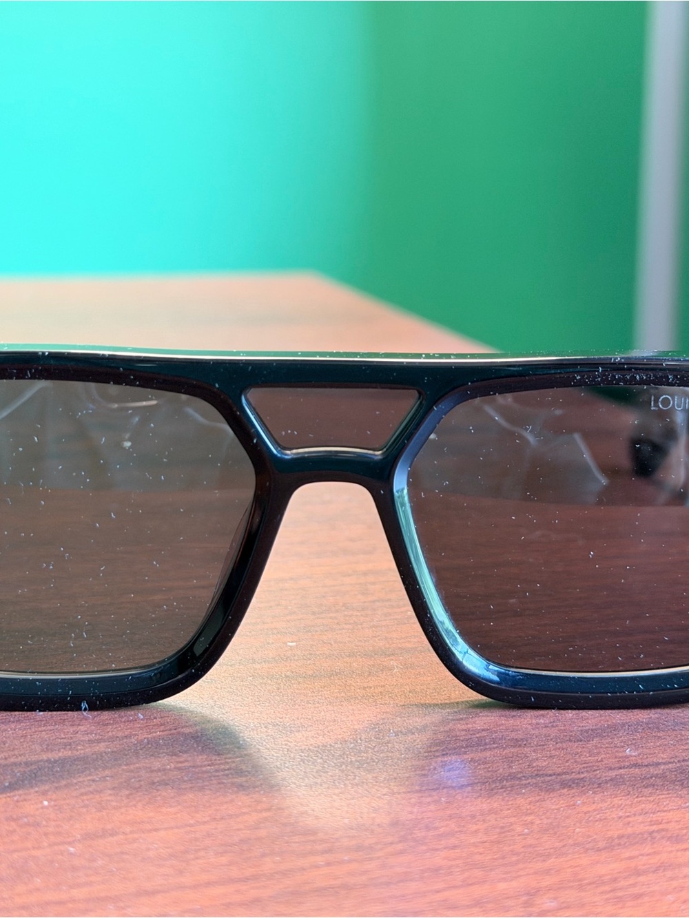 🖤 Designer Inspired Oversized Square Sunglasses | Black | Luxe Statement Style - Picture 2 of 4